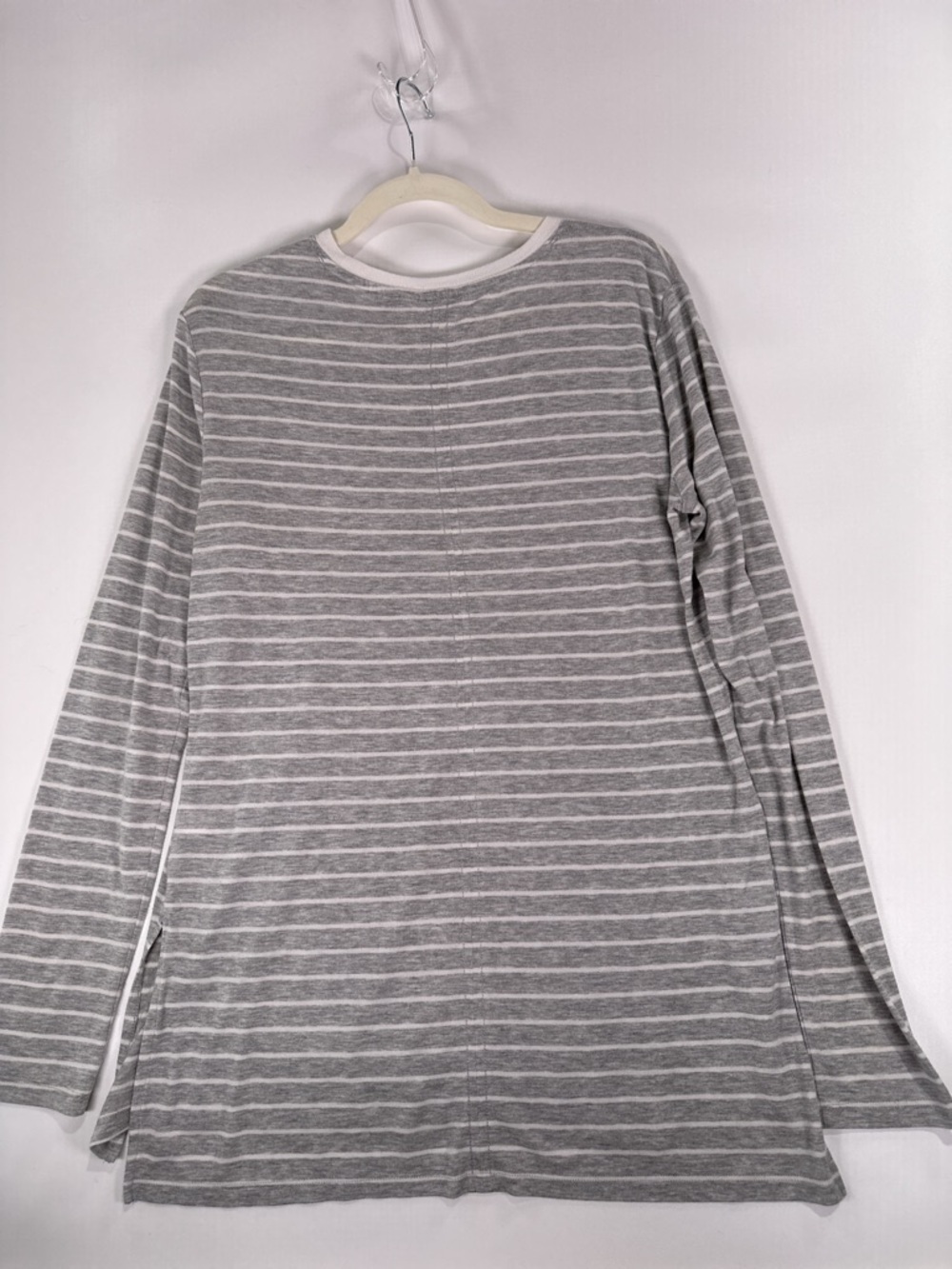 Athleta Threadlight Tunic Tee Side Slits Striped Modal Grey M - Picture 8 of 11